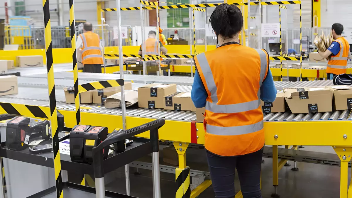 empleo en Amazon en su centro logístico 