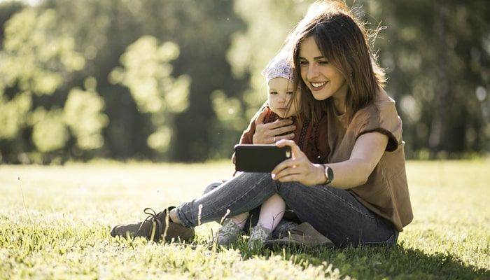 tribunal superior reocnoc derecho a prestacion por hijo adoptado pareja