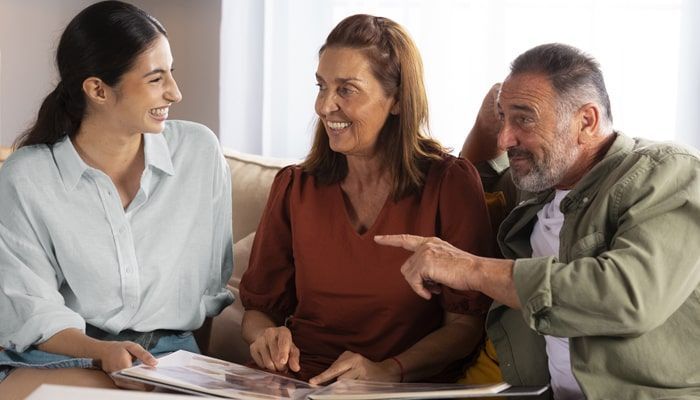 Solicitar ayuda 200 euros vivir con padres