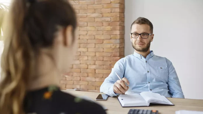 6 preguntas frecuentas en una entrevista de trabajo y sus respuestas