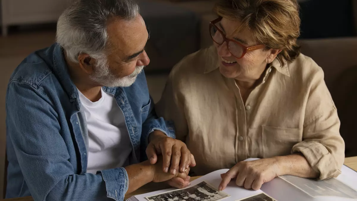 Pensionistas que cobran a la vez el complemento de maternidad por aportación demográfica