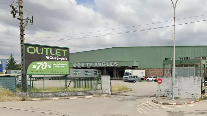 El Corte Ingles Outlet Porriño