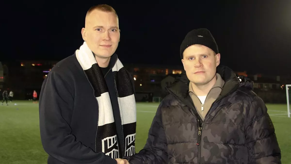 Orri Fannar Porisson ha sido nombrado nuevo entrenador del club Knattspyrnufelag Vesturbaejar