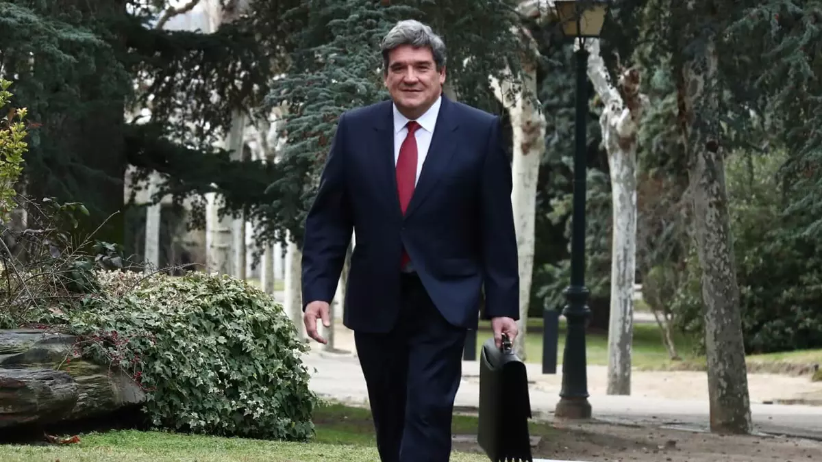 El extenso currículum de José Luis Escrivá, nuevo gobernador del Banco de España