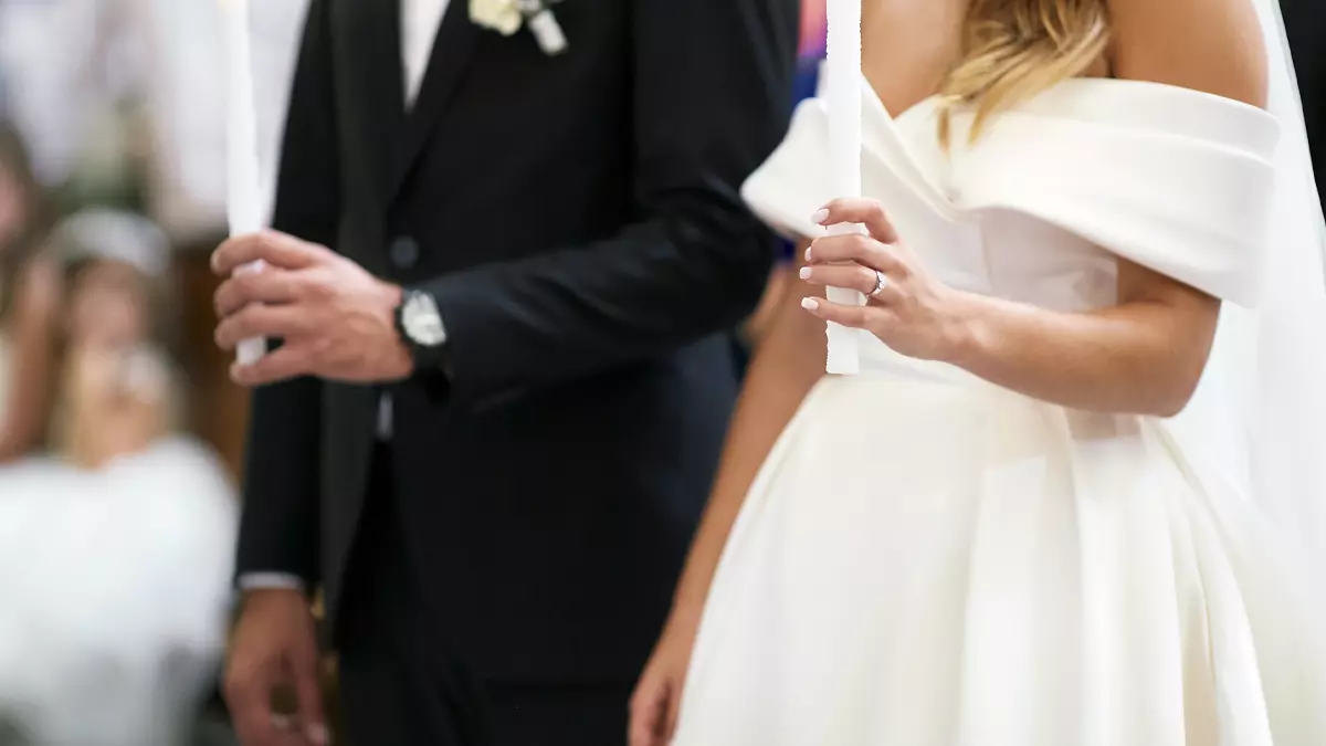 Una pareja del Vaticano se enfrenta al despido tras casarse por una norma que lo impide