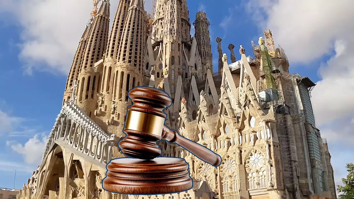 Declarado nulo despido de una trabajadora de la Sagrada Familia por fraude para evitar el despido colectivo
