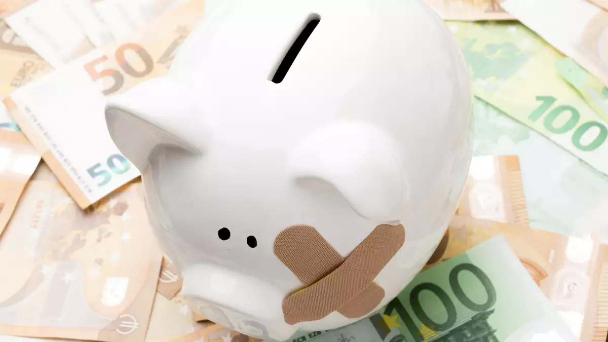 Protección de salario ahorrado ante embargos por deudas