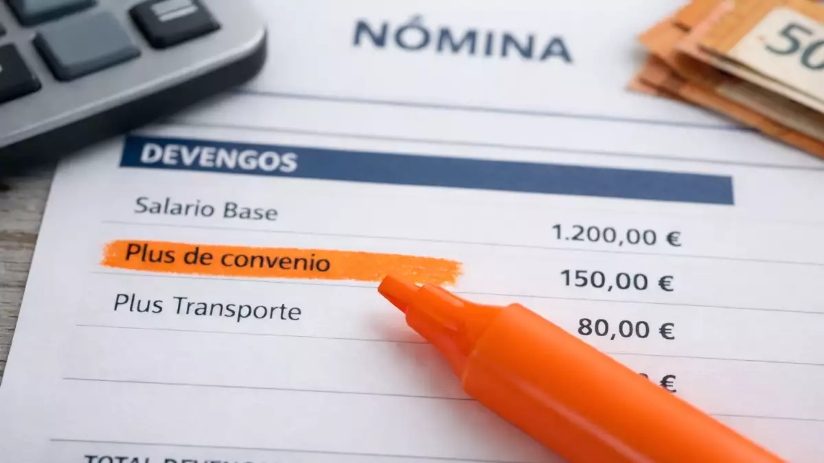 Ejemplo de nómina donde aparece el plus de convenio como complemento salarial