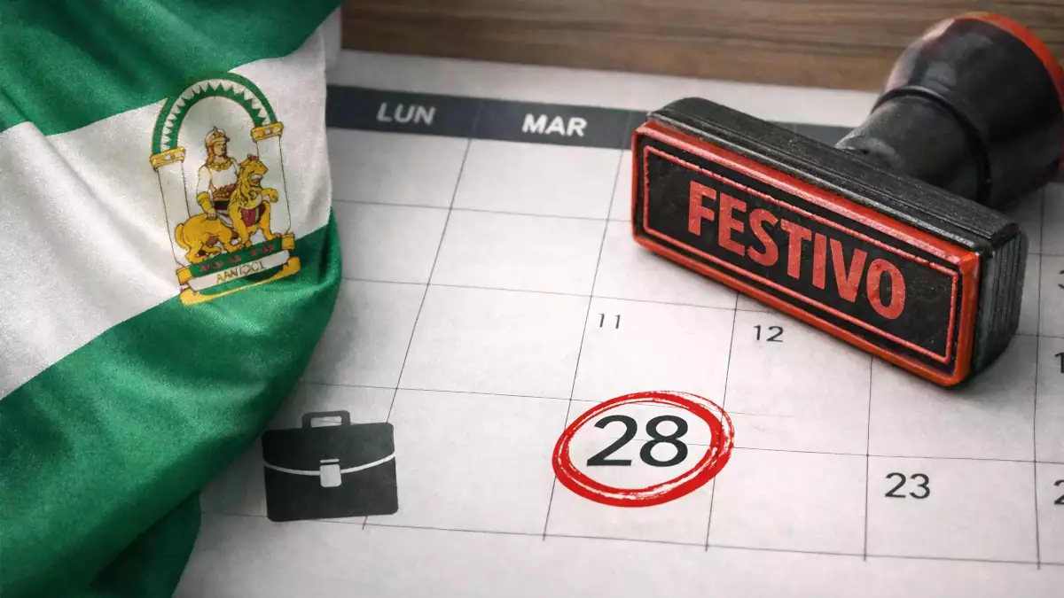 Calendario de febrero con el 28 marcado como festivo junto a la bandera de Andalucía