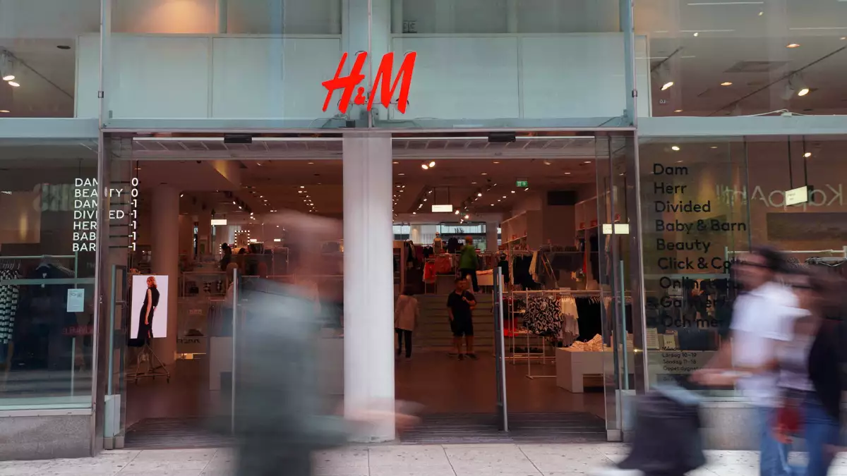 Entrada de una tienda H&M