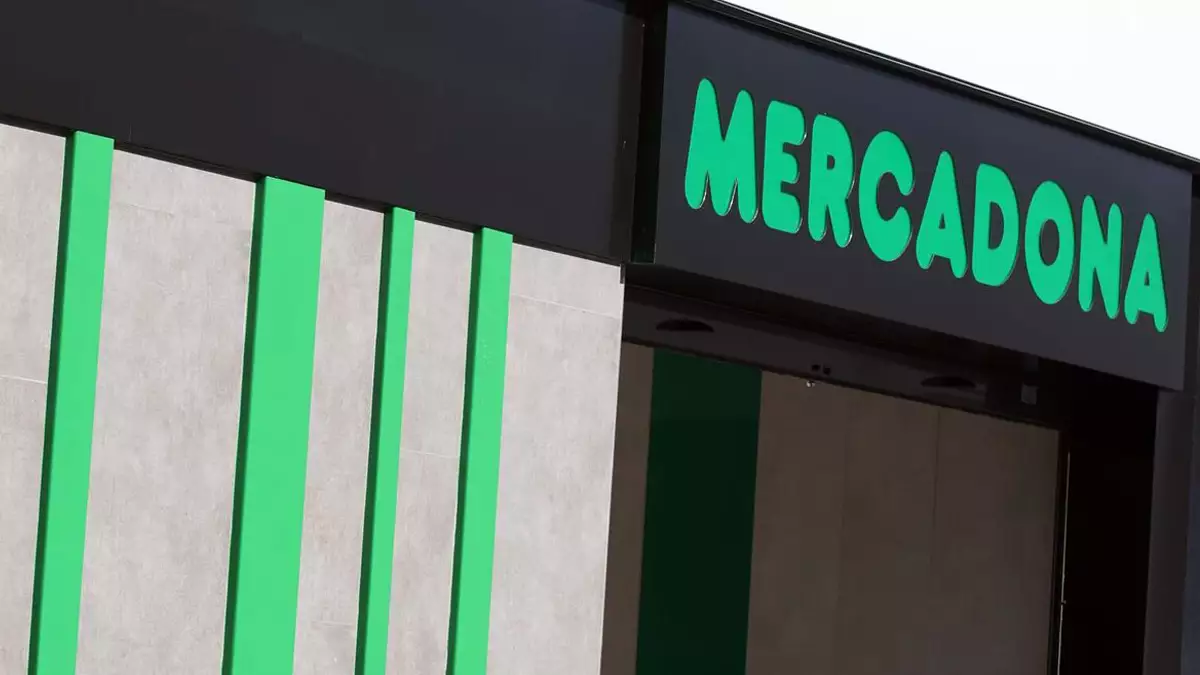 Fachada de una tienda de Mercadona
