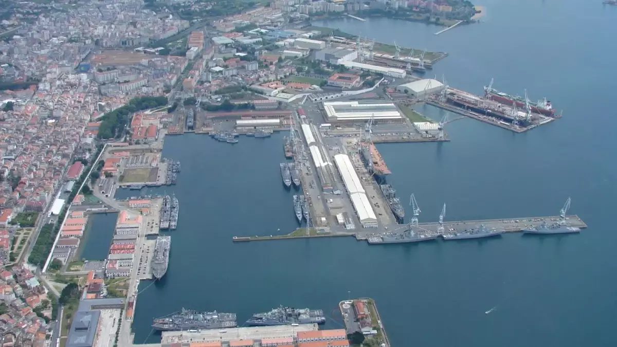 Astillero de Navantia en Ferrol